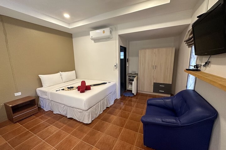 Room 10 of 44