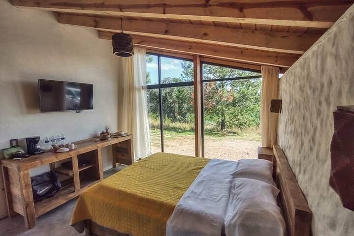 Room 4 of 31