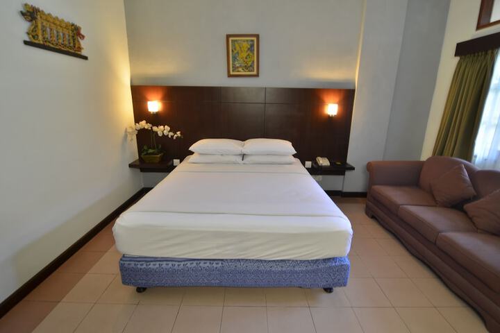 Room 6 of 21