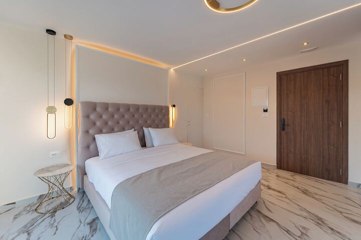 Room 75 of 187