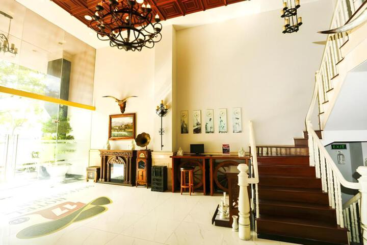 Photo 9