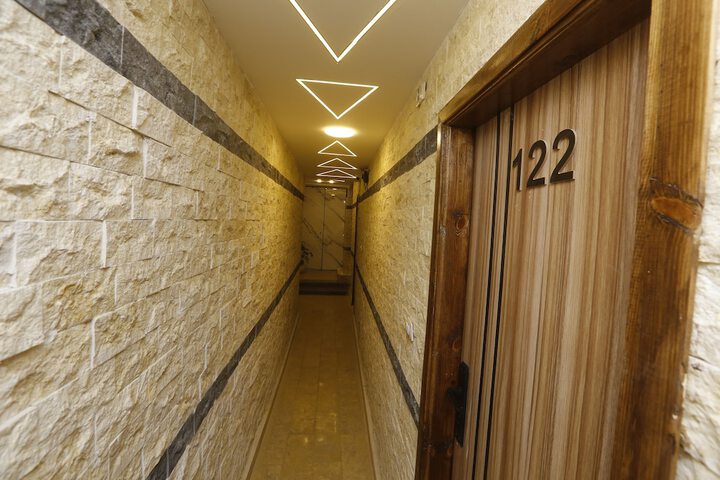 Hotel 276 of 284