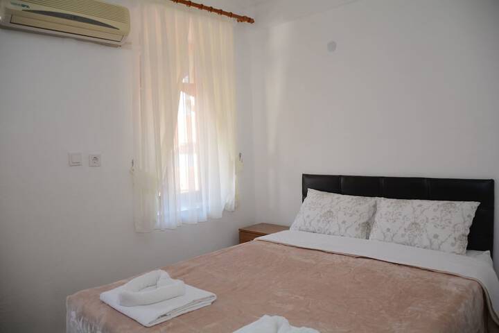 Room 4 of 45