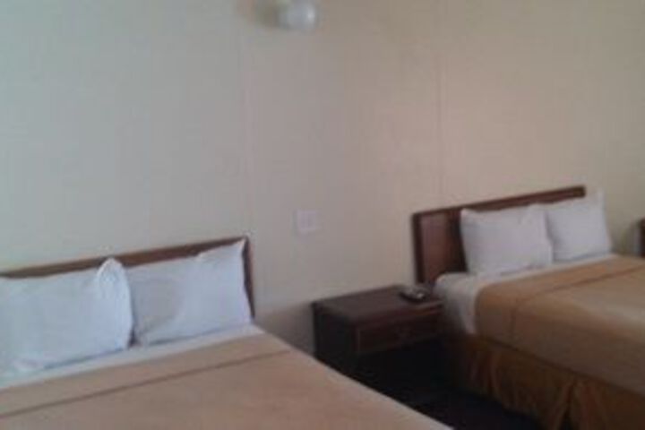 Room 2 of 26