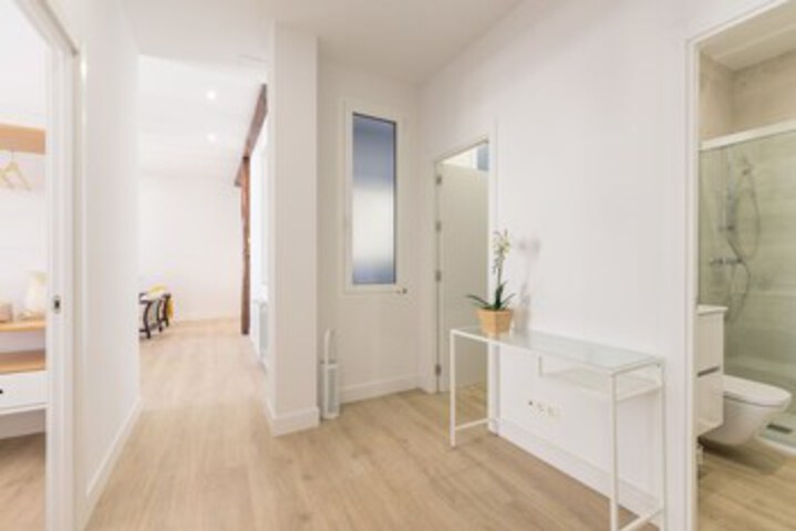 Room 5 of 30