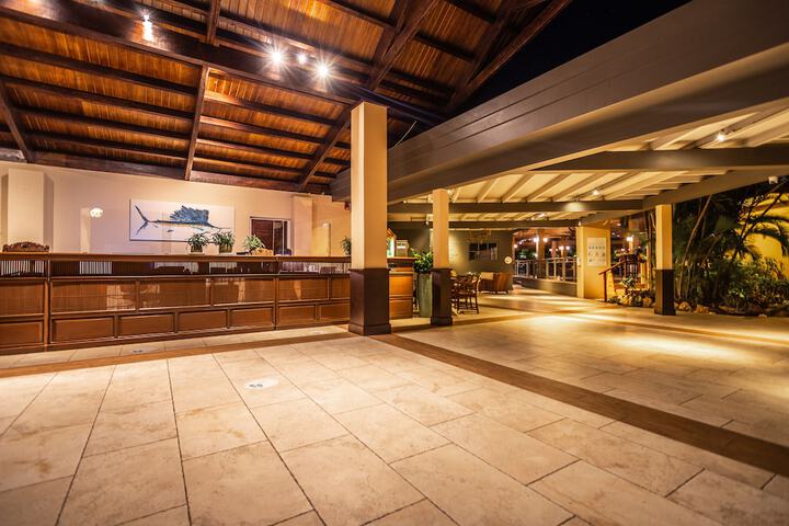 Hotel Lobby