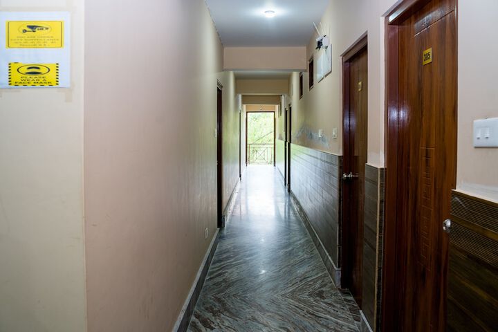 Hotel 6 of 78