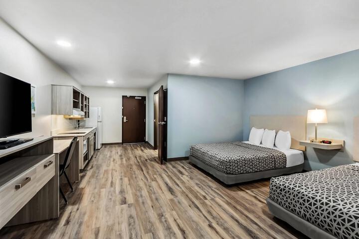 Room 17 of 45