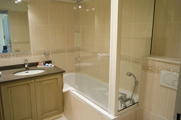 Bath Interior