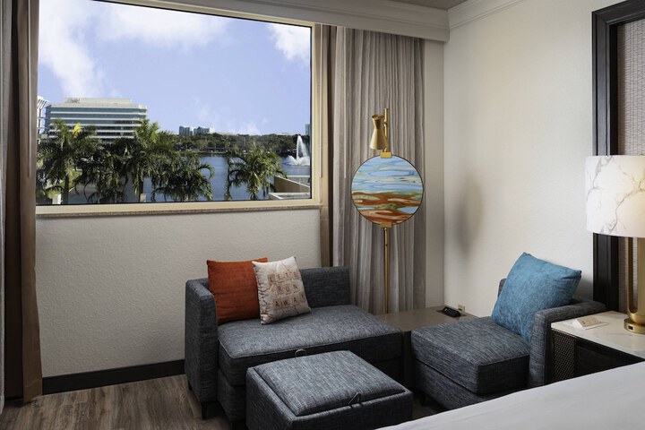 Room 14 of 56