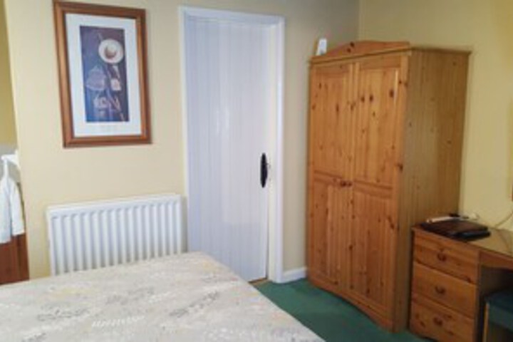 Room 12 of 15