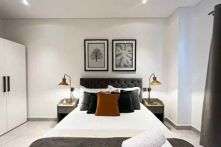 Room 46 of 136