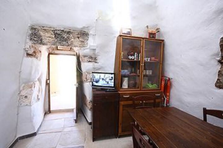 Room 12 of 12