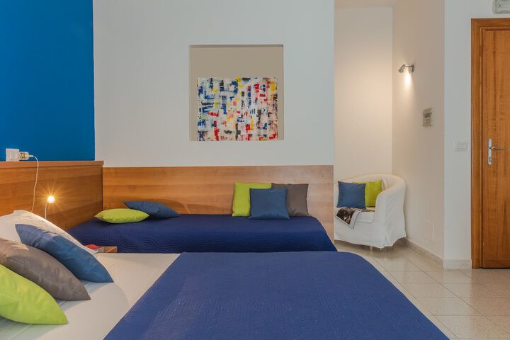Room 46 of 90