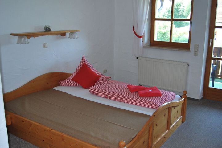 Room 10 of 72