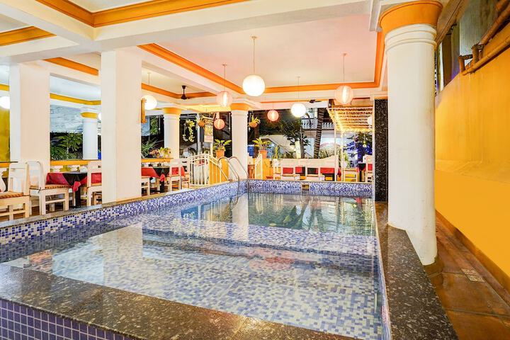 Pool 22 of 28