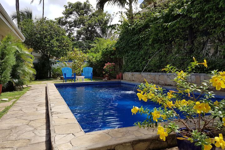 Pool Hotel