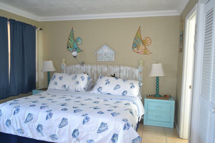 Room 27 of 50
