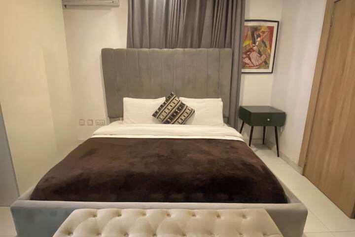 Room 18 of 89