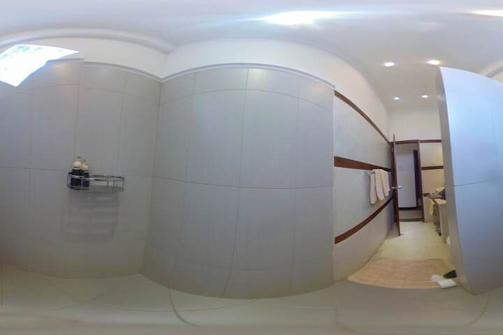 Room 55 of 139