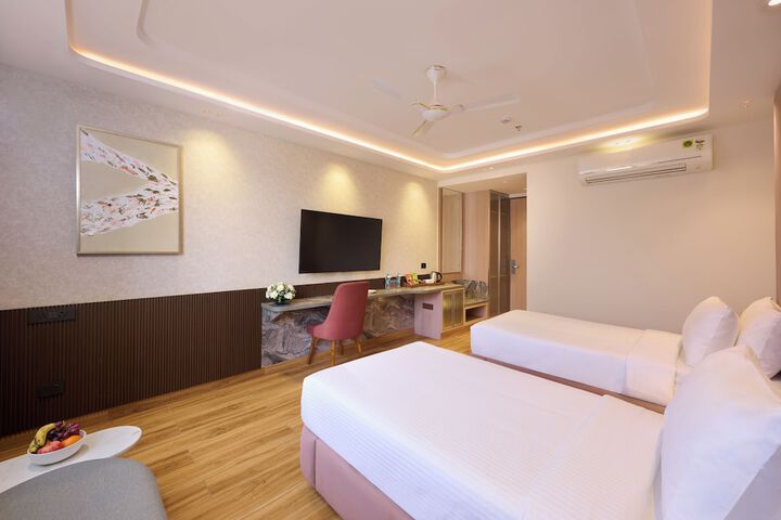 Room 14 of 31