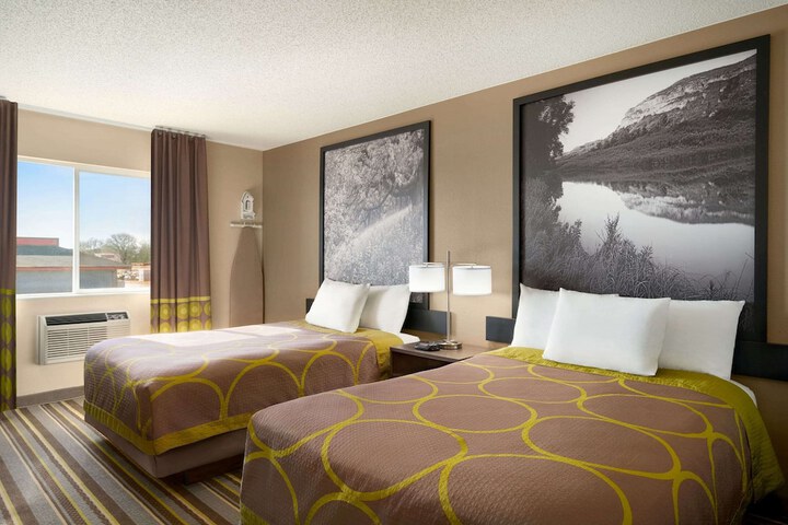 Room 14 of 29
