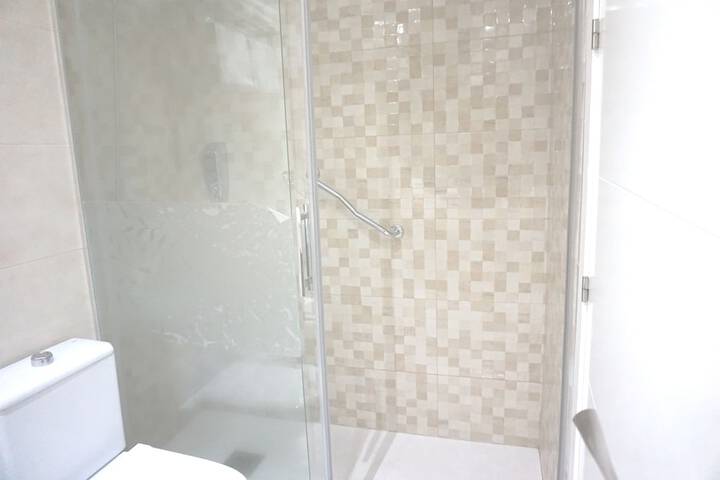 Room 20 of 39