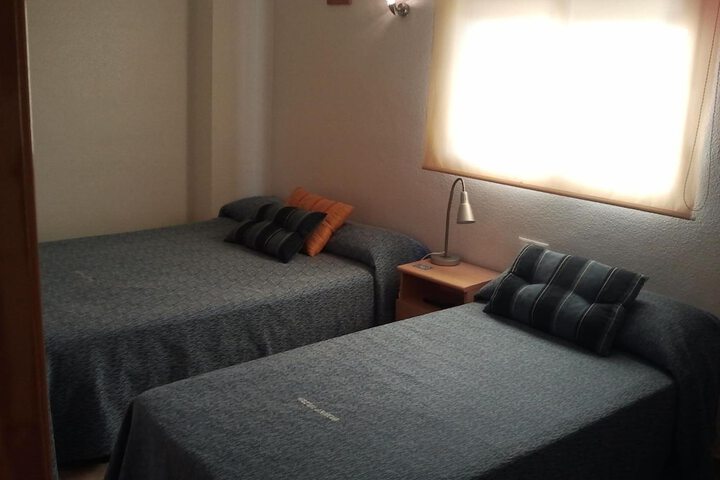 Room 10 of 29