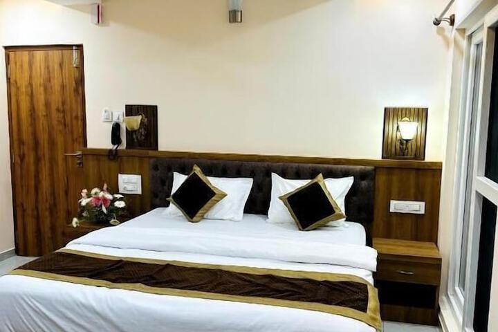 Room 4 of 58