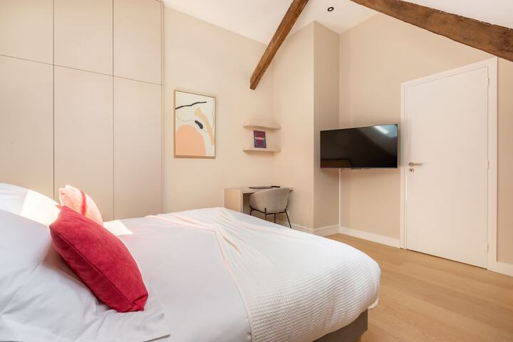 Room 20 of 80