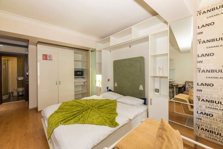 Room 112 of 138