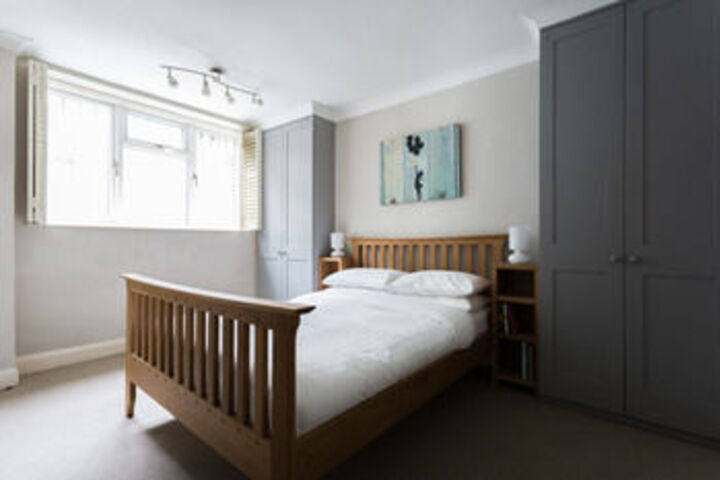 Room 12 of 42