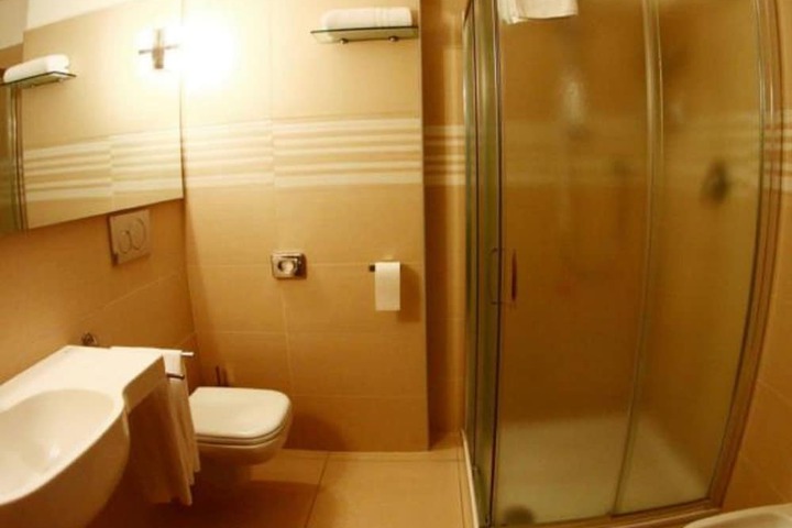 Bath Photo