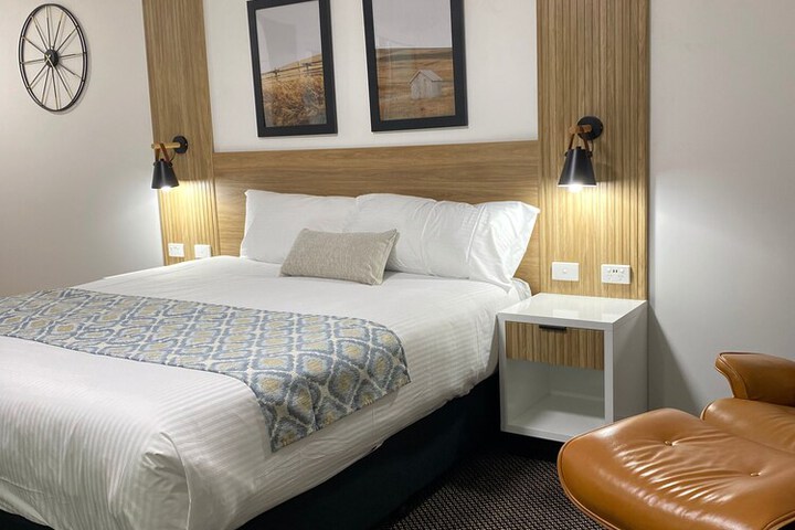 Room 19 of 74