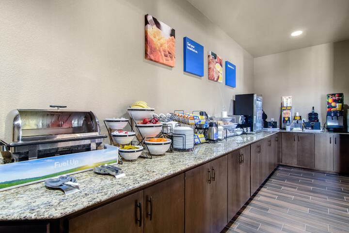 Breakfast buffet