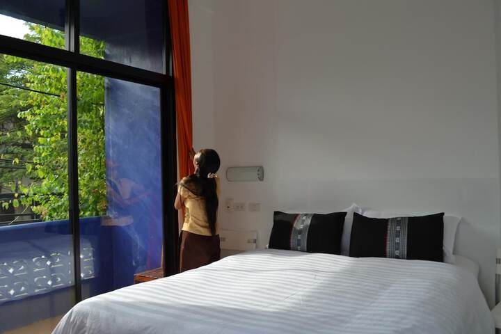 Room 15 of 44