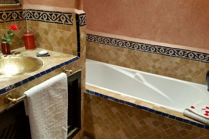 Bathroom Interior Photo