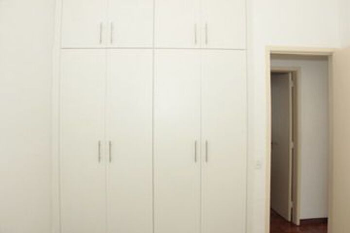 Room 15 of 38