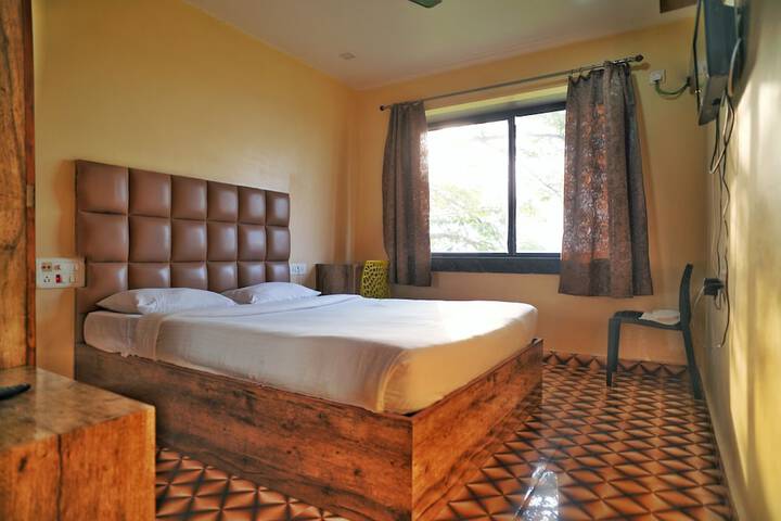 Room 26 of 39