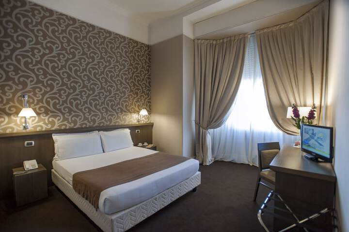 Suite Photo