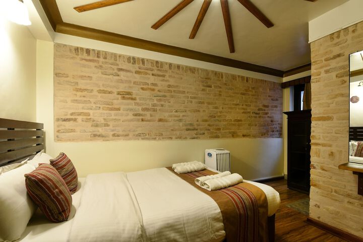 Room 26 of 72