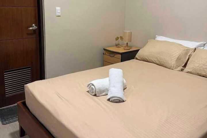 Room 3 of 22