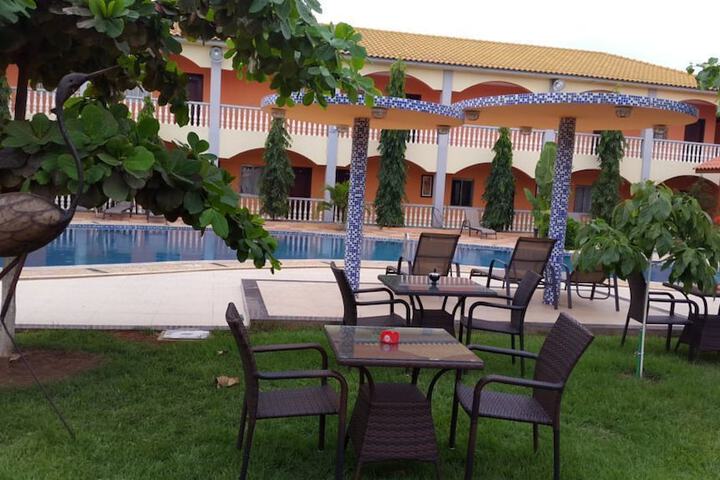 Pool 20 of 44