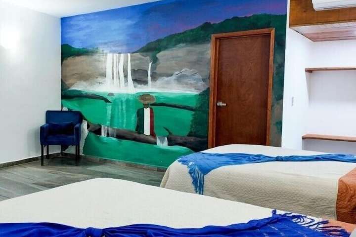 Room 50 of 119