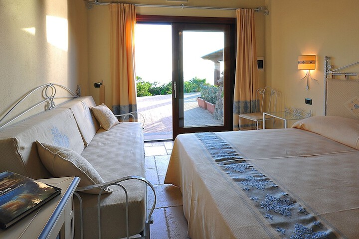 Room 5 of 37