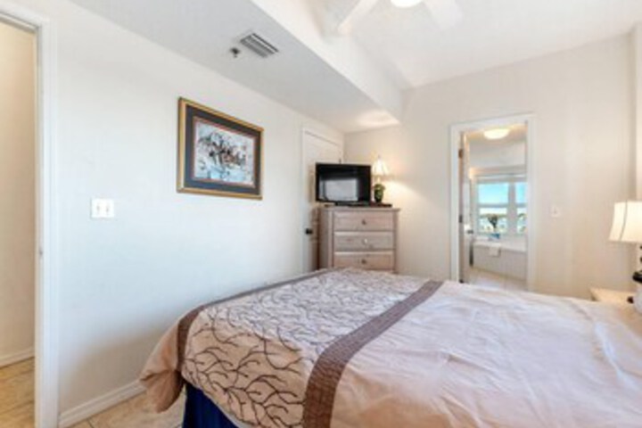 Room 178 of 200