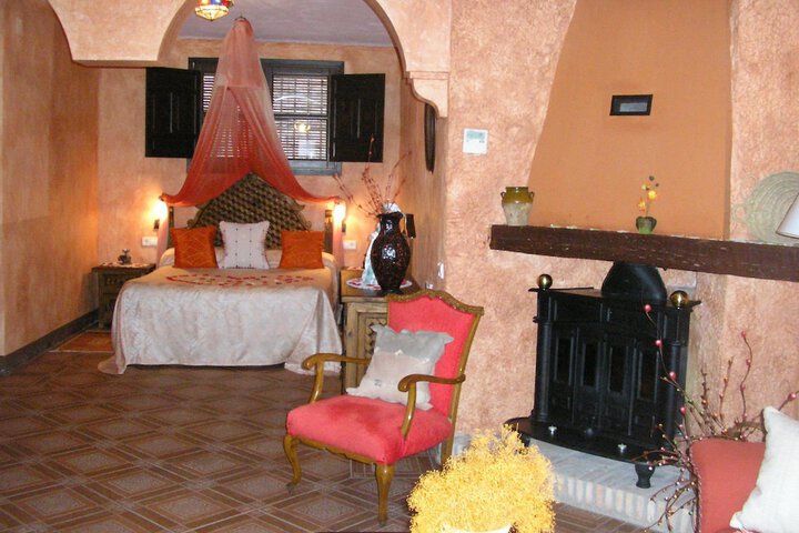Room 14 of 61