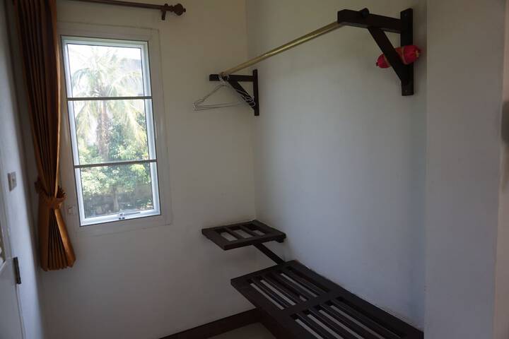 Room 14 of 31