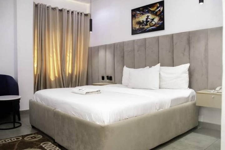 Dartford Hotels and Suites