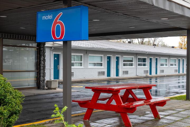 Motel 6 – Cornwall ON in Cornwall, ON